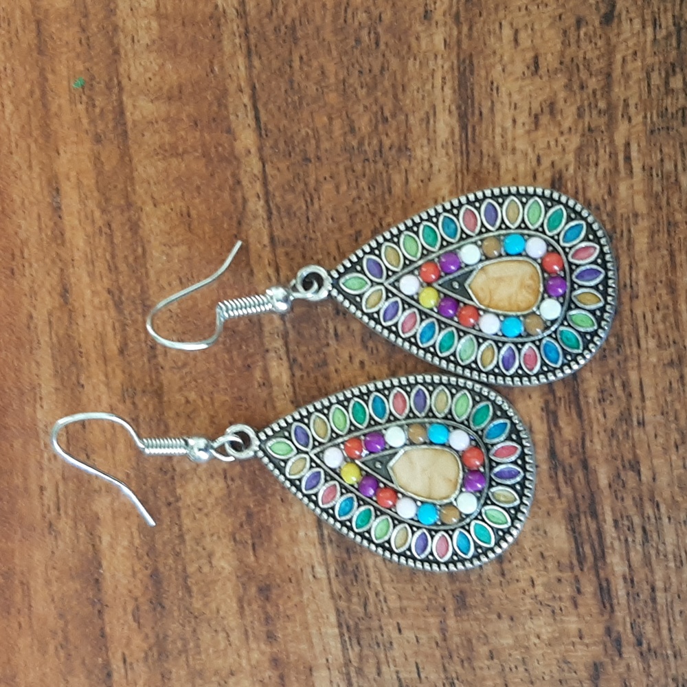 Multicolor silver stonework paisley drop earrings